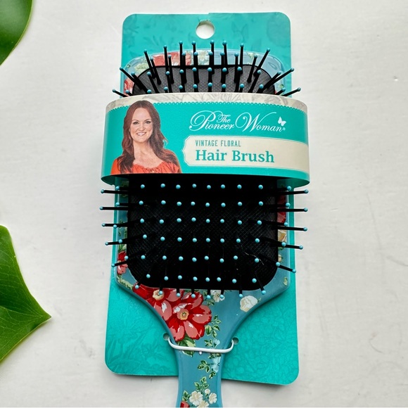 The Pioneer Woman Vintage Floral Hair Brush & Bath Pouf NEW - Picture 3 of 7